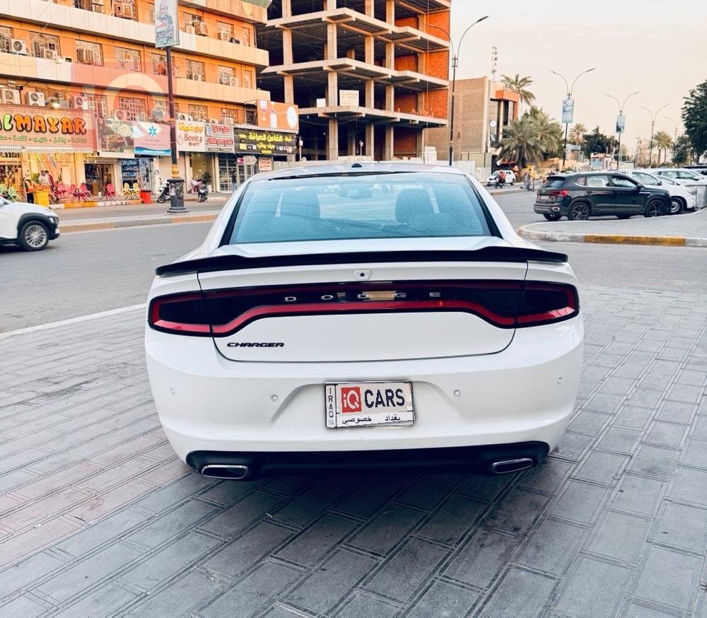 دودج تشارجر